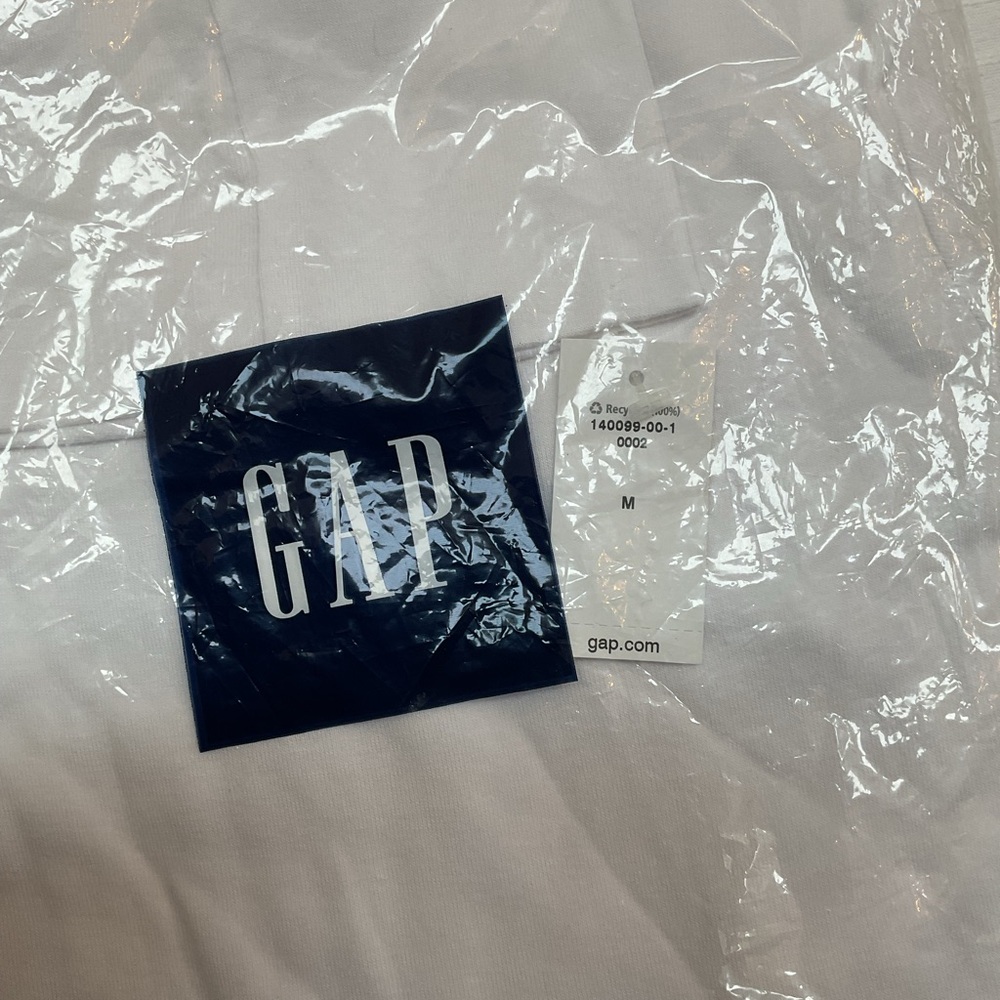 GAP ‘THE BOWERY’ SUPER SOFT PIMA COTTON TURTLENECK IN WHITE ORIGINALLY $49